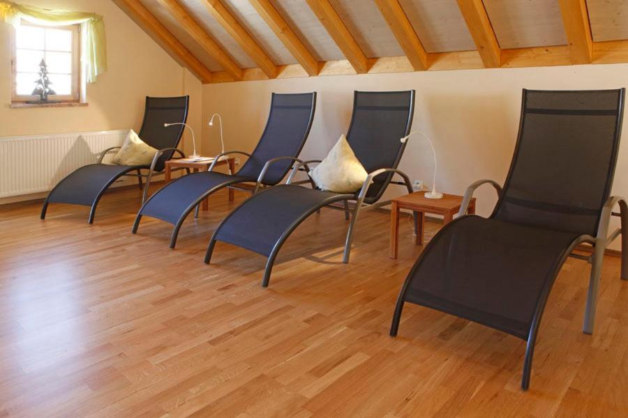 Hotel Waldblick كنيبيس المظهر الخارجي الصورة