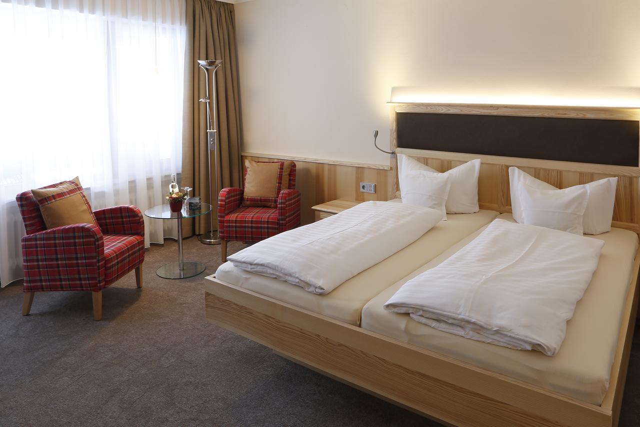 Hotel Waldblick كنيبيس المظهر الخارجي الصورة